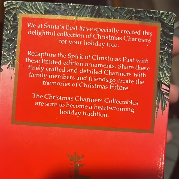 Vintage Christmas Around The World Christmas Goose Planter w/Knitted Hat & Scarf - Picture 5 of 5